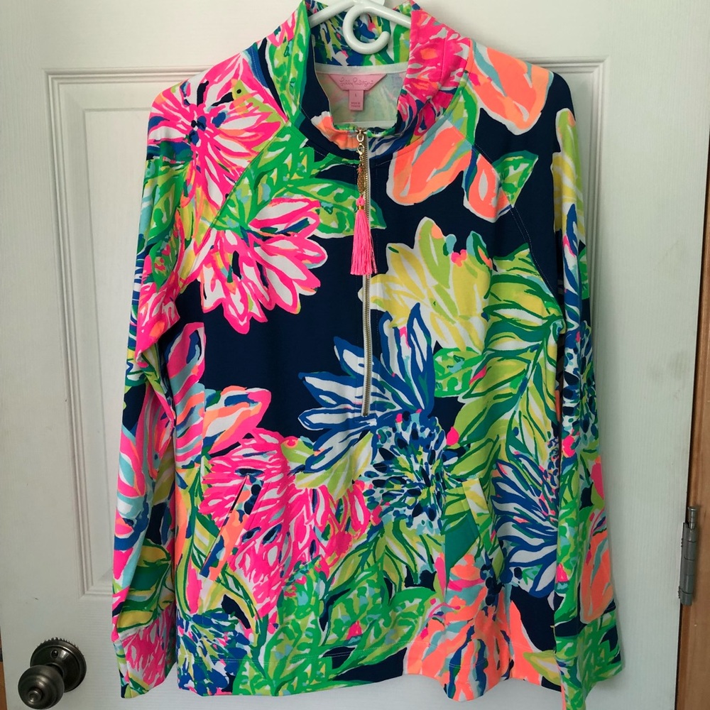 NWOT Lilly Pulitzer popover in Travelers Palm